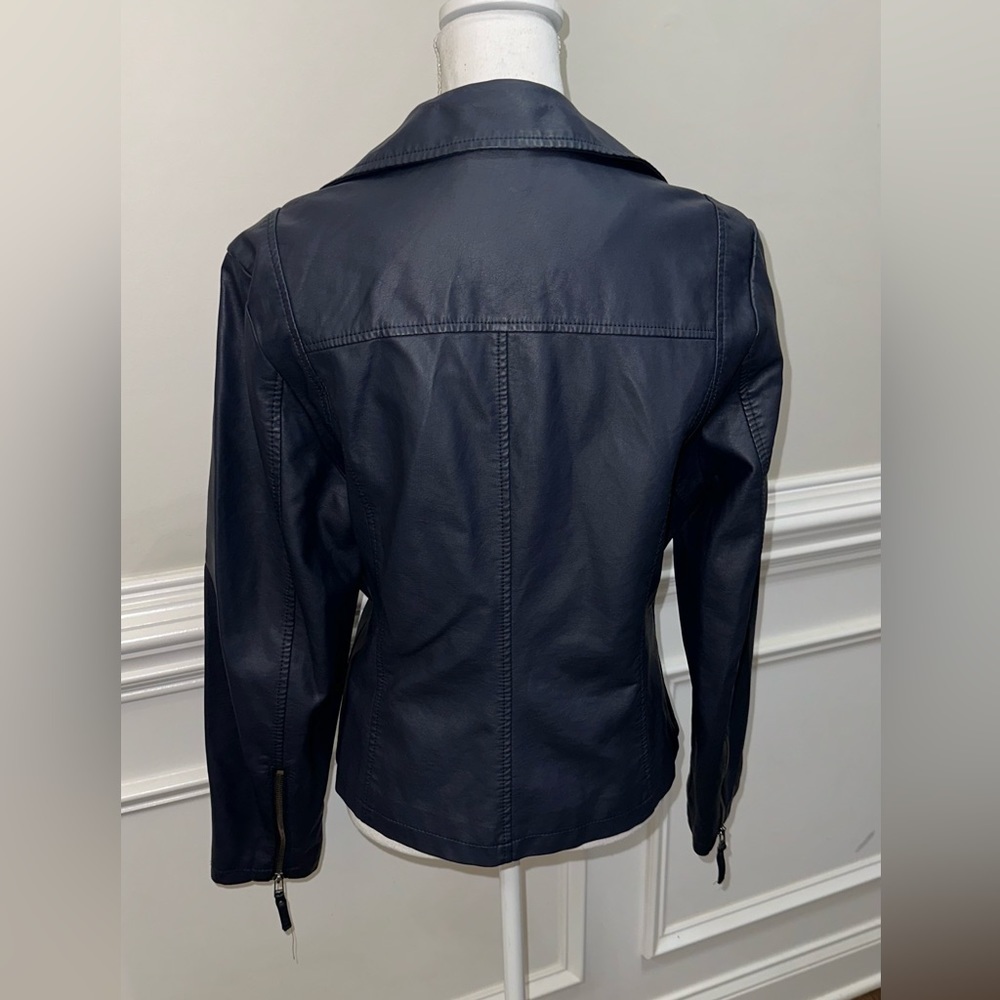 Max Studios Women’s Navy Blue Faux Leatherette Moto Jacket size L (like M fit) - Picture 4 of 14